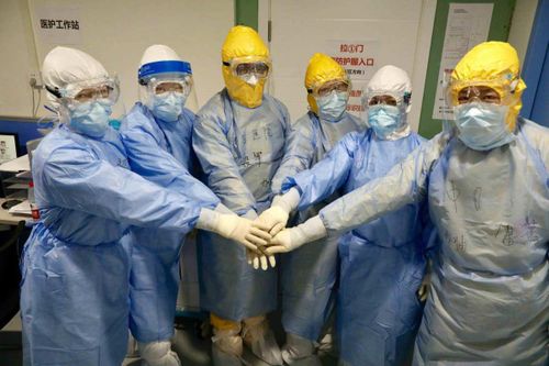 Quảng Đông: Em bé 11 tháng tuổi khỏi bệnh sau khi nhiễm virus corona mới
