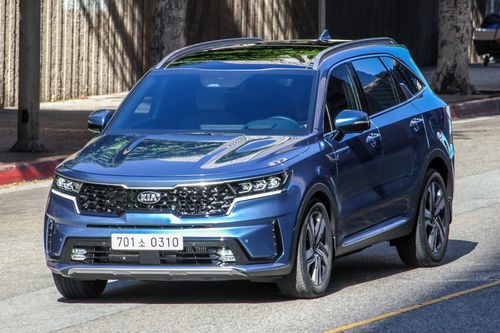 Kia Sorento 2021 xuất hiện trên đường phố dù chưa ra mắt