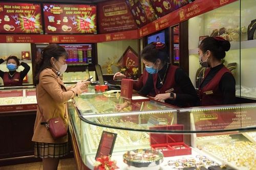 Vàng giảm nhiệt trong ngày 'vía Thần Tài'