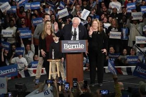 Bầu cử Tổng thống Mỹ khởi động ở tiểu bang Iowa