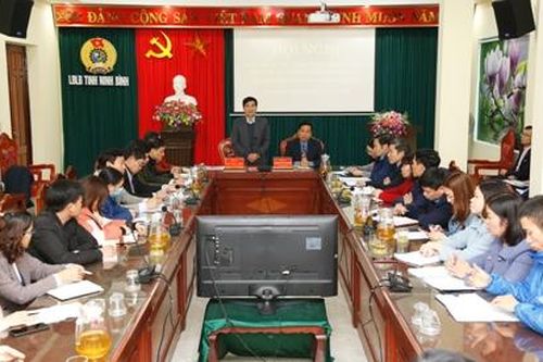 LĐLĐ tỉnh triển khai công tác phòng chống dịch bệnh viêm đường hô hấp cấp do chủng mới của virut Corona