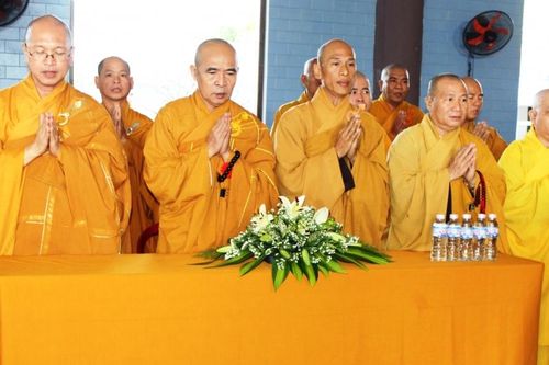 Ninh Thuận : Lễ cầu an đầu năm tại chùa Sùng Ân
