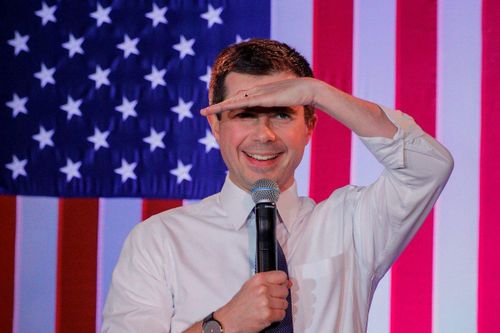 Bầu cử Mỹ 2020: Pete Buttigieg dẫn đầu ở Iowa, bỏ xa Joe Biden
