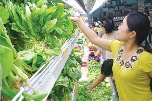 Tăng đến 3 lần nguồn cung rau củ, gạo, thịt... trong các siêu thị