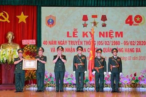 Cục 12 (Tổng cục II) đón nhận Huân chương Quân công hạng Ba