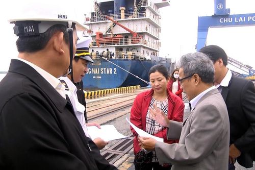 Quảng Nam kiểm soát chặt sân bay, cảng biển