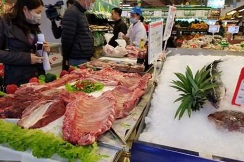 Không có hiện tượng thiếu hàng, sốt giá