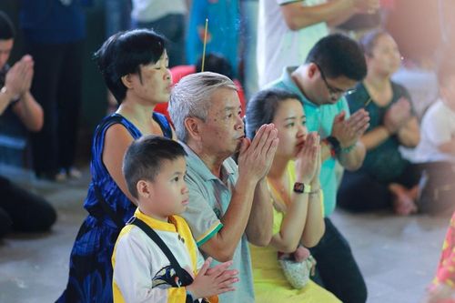 Cầu an và kiến tạo sự an lành