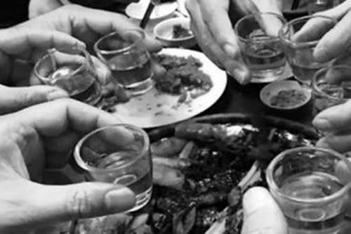 Tát bạn tử vong sau chầu nhậu