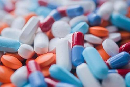 Xem xét cấp giấy phép nhập khẩu nhanh với thuốc chống dịch nCoV