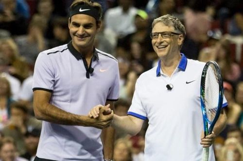 Tỷ phú Bill Gates đánh cặp với Federer đấu Nadal