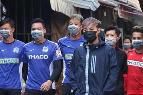 VPF kêu gọi các CLB chia sẻ khó khăn vì hoãn V-League do dịch corona