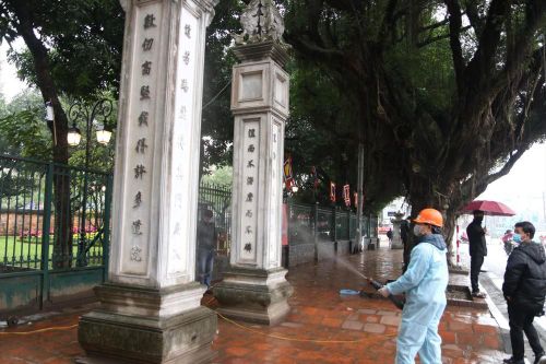 Kích cầu, giải cứu du lịch
