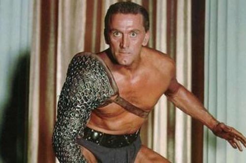 Kirk Douglas, huyền thoại Hollywood qua đời ở tuổi 103
