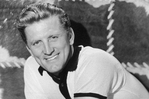 Diễn viên hàng đầu Hollywood Kirk Douglas qua đời ở tuổi 103