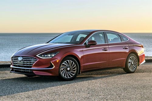 Hyundai Sonata 2020 có phiên bản chạy bằng năng lượng mặt trời