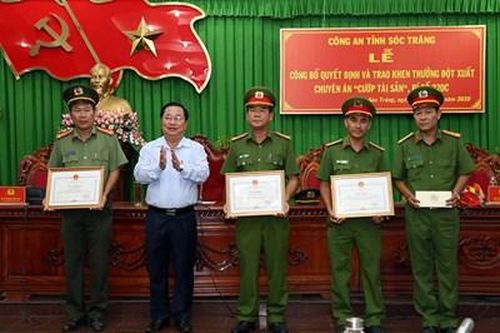 Sóc Trăng khen thưởng đột xuất vụ phá án giả danh công an cướp tài sản