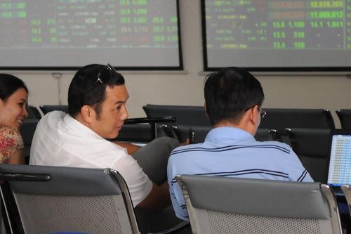 Thị trường chứng khoán: Điềm tĩnh tìm cơ hội đầu tư