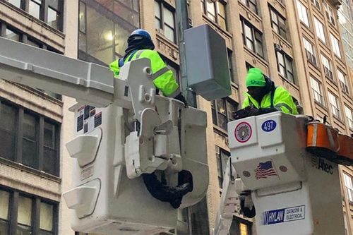 Trạm phát sóng 5G được phép lắp đặt trên hệ thống đèn đường tại New York