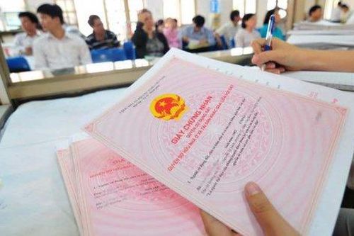 Làm sổ đỏ năm 2020 phải nộp những khoản phí gì, thủ tục ra sao?