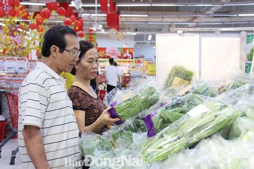 ''Định vị'' hàng Việt giữa làn sóng hàng ngoại nhập
