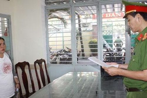 Lật tẩy đối tượng giả mạo quân nhân Mỹ để lừa đảo