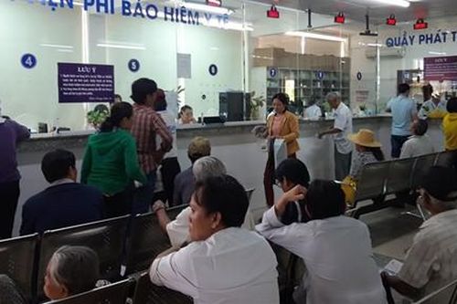 Bệnh viện đa khoa Bình Dương: Bệnh nhân phải tự mua thuốc điều trị?