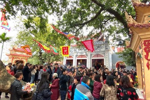 Tại sao lễ cả năm không bằng rằm tháng Giêng?