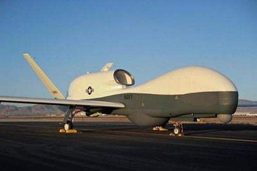 Hải quân Mỹ sẽ trang bị thêm UAV MQ-4C Triton