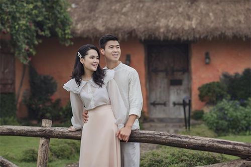 Chán sang chảnh, vợ chồng Duy Mạnh lộ ảnh cưới cực giản dị