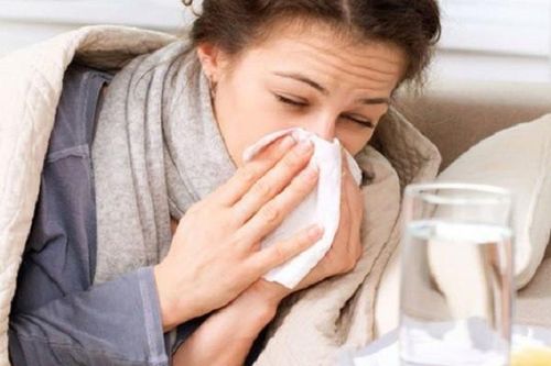 Những triệu chứng điển hình khi nhiễm virus corona