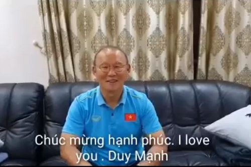 HLV Park Hang Seo chúc mừng đám cưới Duy Mạnh - Quỳnh Anh
