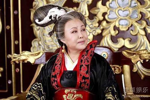 Đâu chỉ có Võ Tắc Thiên, Trung Hoa còn rất nhiều Hoàng hậu uy quyền chẳng kém trượng phu