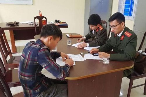 Xử phạt 12,5 triệu đồng chủ tài khoản Facebook đăng tin sai sự thật về dịch corona để câu like