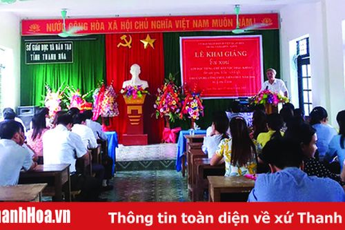 Huyện Quan Hóa: Đào tạo, bồi dưỡng tiếng nói, chữ viết dân tộc Thái cho cán bộ, công chức