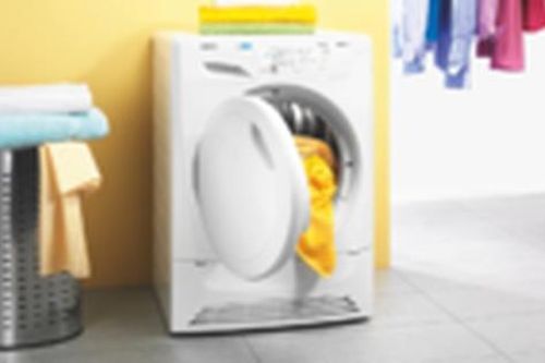 Lựa chọn máy sấy quần áo cho mùa nồm ẩm