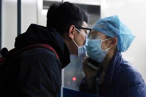 Có thảm họa nào ngăn cách được thương yêu?