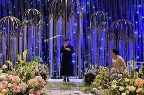 Quỳnh Anh khoe rạp cưới, tiết lộ Đức Phúc hát mừng trong tiệc nhà gái