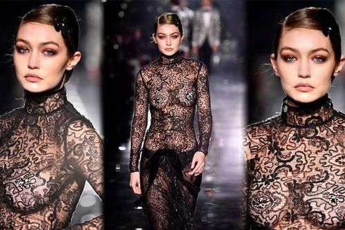 Gigi Hadid mặc xuyên thấu, để ngực trần trên sàn diễn