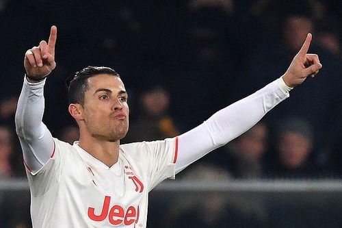 Ronaldo lập công, Juventus vẫn thua ngược cay đắng