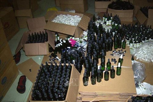 Đình chỉ cơ sở sản xuất nước rửa tay không đúng quy định của pháp luật