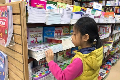 Lựa chọn sách giáo khoa: Phù hợp với điều kiện dạy - học ở các địa phương