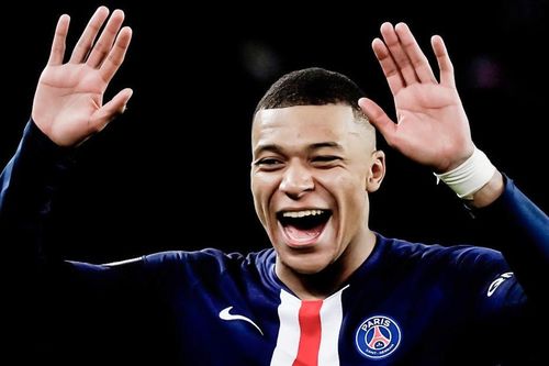 Neymar ngồi nhìn Mbappe tỏa sáng