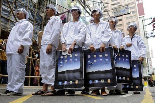 iPhone và ngành điện tử điêu đứng vì virus Vũ Hán