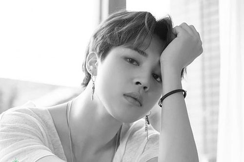 Jimin BTS âm thầm quyên góp 'khủng' cho trường cũ tại Busan