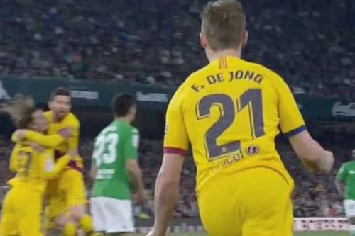 Barca: Phát sốt với pha kiến tạo ngoạn mục của Messi cho De Jong ghi bàn