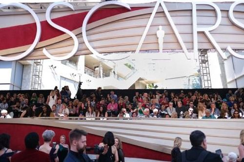 Dàn sao chiếm lĩnh thảm đỏ Oscar 2020