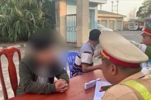 Tài xế ô tô dương tính với ma túy bị phạt 35 triệu đồng