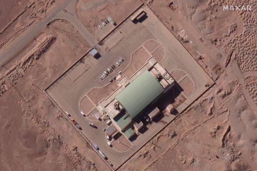 Iran thất bại trong nỗ lực đưa vệ tinh viễn thông lên quỹ đạo