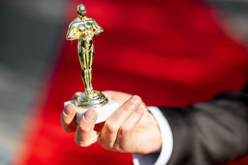 Nhận cả tá đề cử nhưng Netflix lại suýt trắng tay tại Oscar 2020